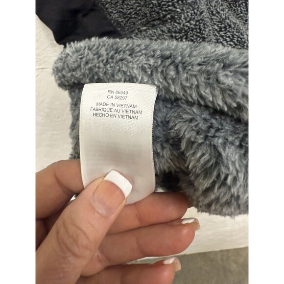 Tommy Bahama Men’s Size Medium Gray Lush Fleece Vest Full Zip Casual - Picture 6 of 6